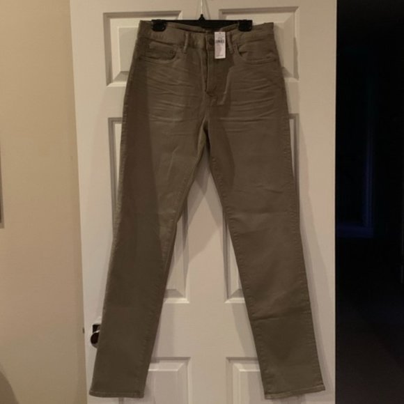 American Eagle Outfitters Other - Men's American Eagle Khakis